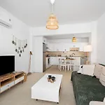 Apartmán Too Coool 2 Bedroom Ellia Paralimni
