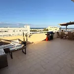 Apartmán Too Coool 2 Bedroom Ellia Paralimni