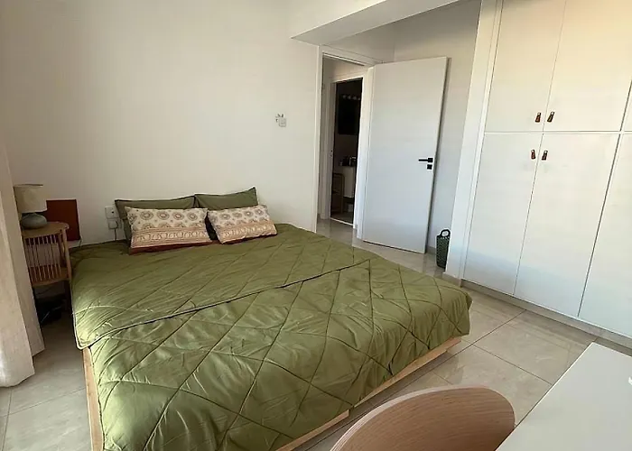 Too Coool 2 Bedroom Panorama Gardens Apartment Paralimni